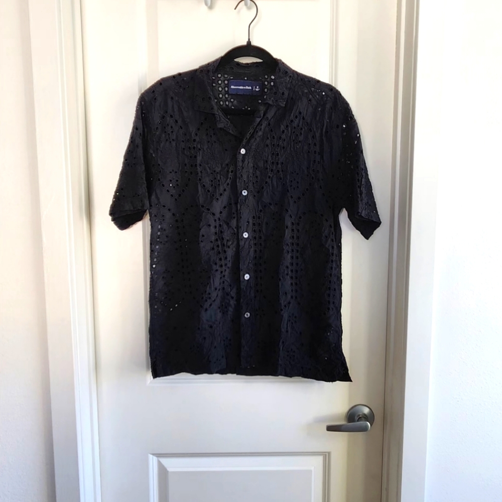 A&F Short Sleeve Button Up